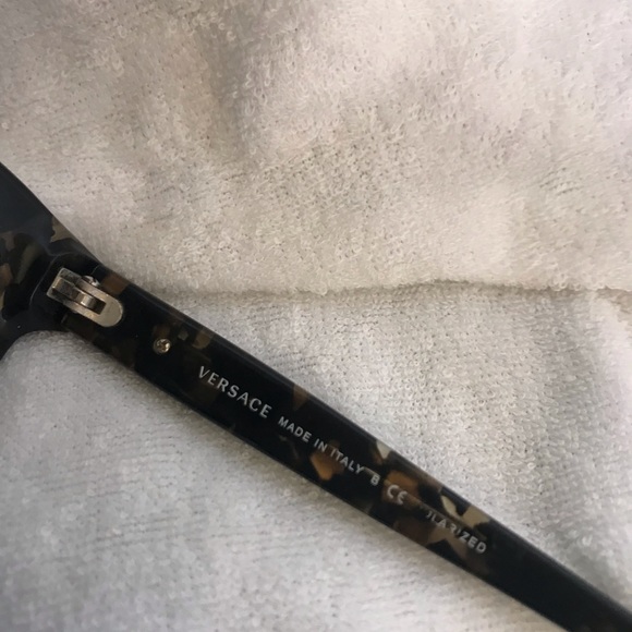 Versace Sunglasses 4246-B - Picture 5 of 8